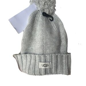 NWT!! Warm and Fuzzy Hat By UGG